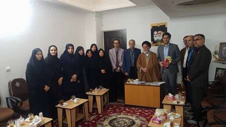  دیدار مدیرعامل و پرستاران بیمارستان کوثر با نماینده ولی فقیه